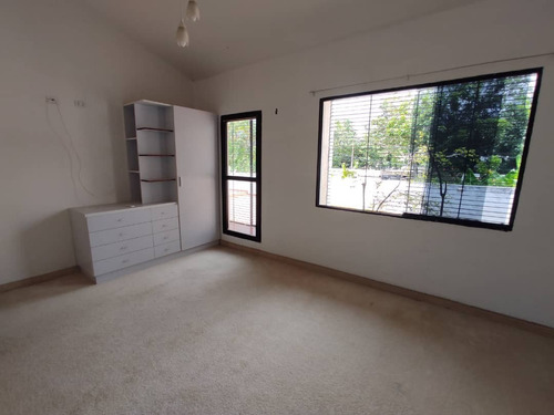 Imagen 14 de 19 de Casa En Guaparo, Valencia. Negociable Y Con Documentos Listos Para Firmar