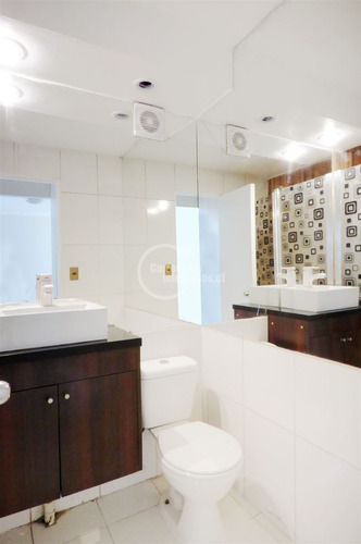 2 Dorm.2 Baños. En Barrio Los Ingleses - Valparaíso