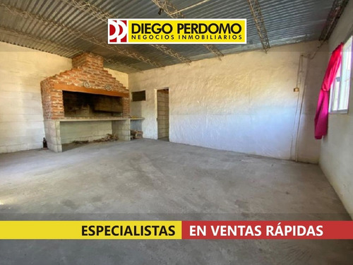 Imagen 4 de 15 de Casa Con 2 Dormitorios En Venta. Playa Pascual