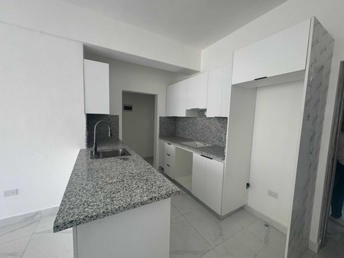 Alquilo Apartamento De Dos Habitaciones En Naco