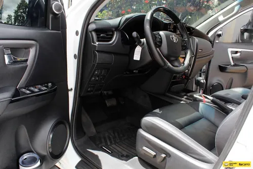 Toyota Fortuner Srv 2023