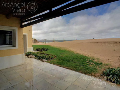 Casa En Venta Frente Al Mar Tio Tom Solanas En Venta Alquiler