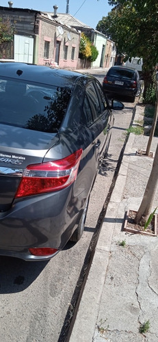 Toyota Yaris Lei Sedan