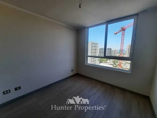 Departamento En Venta De 2d-1b Y Piscina. En La Cisterna