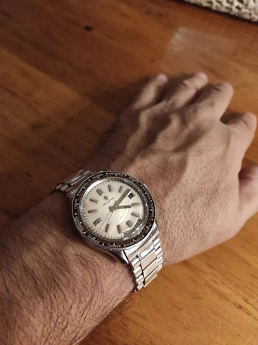 Reloj Invicta Royal Marine - World Time - Swiss Coleccion Plateado Plateado Claro (Usado)