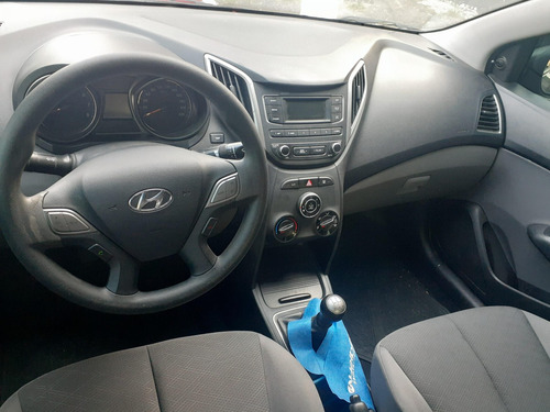 Imagem 6 de 6 de Hyundai Hb20s 1.0 Unique (flex)