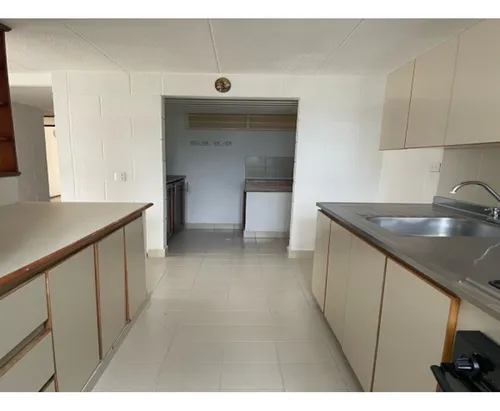 Apartamento En Arriendo En Laureles