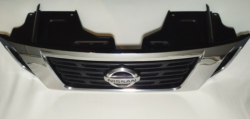 Parrilla De Nissan Frontier 16-19 Cromada Original Usada. 