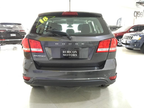 Imagen 7 de 17 de Dodge Journey Se 2018 0km.