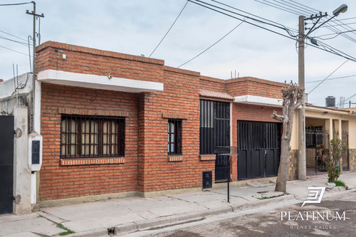 Venta Casa 3 Dormitorios Zona Sur