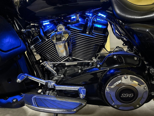 Harley Davidson Street Glide Cvo
