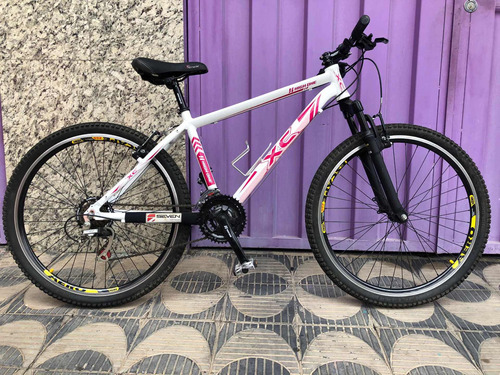 Bicicleta Xc High One