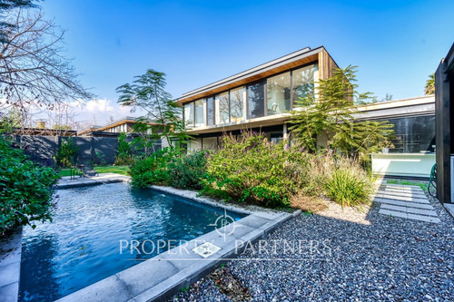 Moderna Casa En Condominio No Perimetral Con Excel...