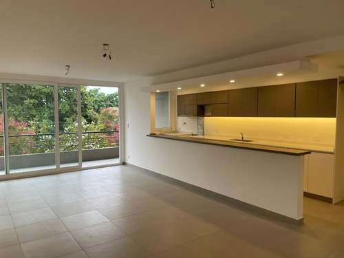 Imagen 1 de 13 de Venta Departamento 4 Ambientes - Doble Cochera - A Estrenar- Castelar