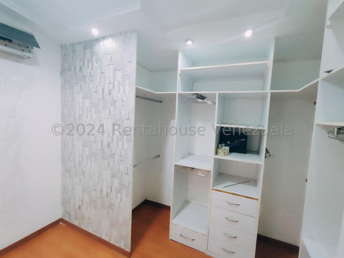 Apartamento En Venta Con Excelente Comodida Las Chimeneas 24-24487