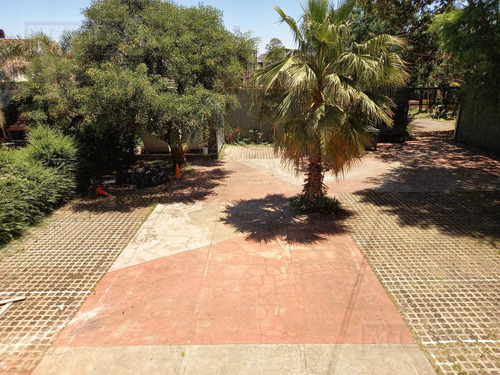 Oficina De 135 M2 Planta Baja En Alquiler En San Isidro