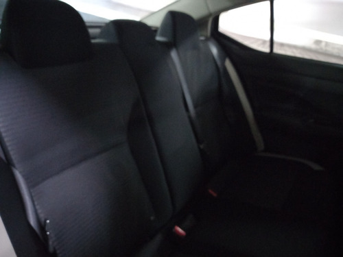 Imagen 15 de 15 de Nissan Versa 1.6 Advance Cvt 2021 0km