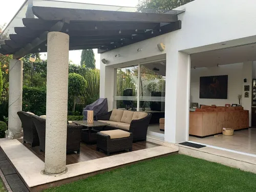 Casa Con Jardín Y Terraza En Bosque De Las Lomas