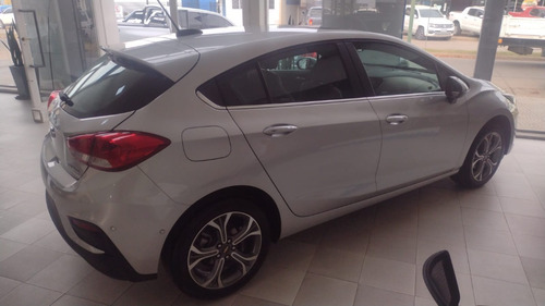 Imagen 2 de 7 de Chevrolet Cruze 5p 1.4 Nafta Turbo Premier At 0km.