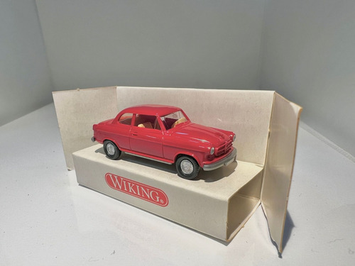 Borgward Isabella Auto Coleccion 1:87 Wiking Germany