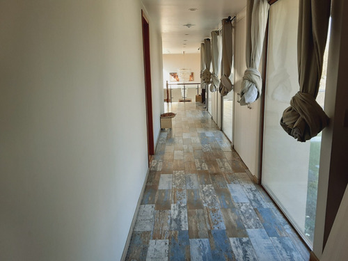 Casa De Lujo, Condominio Santa Teresita De Lisieux