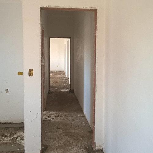 Imagem 5 de 5 de Mão De Obra Especializada Ajulegista Pedreiro Eletricista