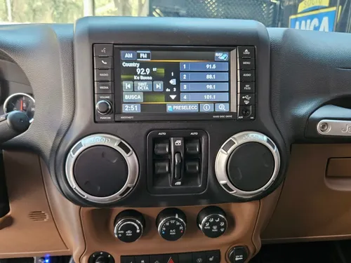 Jeep Wrangler 3.7 Unlimited Sahara 3.6 4x4 At