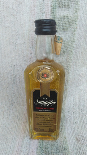 Botella Miniatura Whisky Old Smuggler Llena , Sin Abrir 