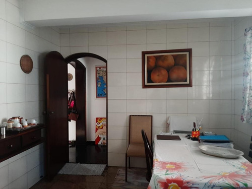 Imagem 7 de 30 de Sobrado Com 3 Dormitórios Mais Edícula, 327 M² - Venda Por R$ 1.200.000 Ou Aluguel Por R$ 4.400/ano - Jardim Planalto - Arujá/sp - So0335