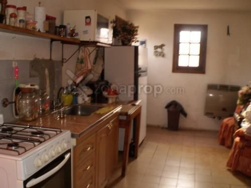 Casa Con 3 Locales En Venta En Longchamps