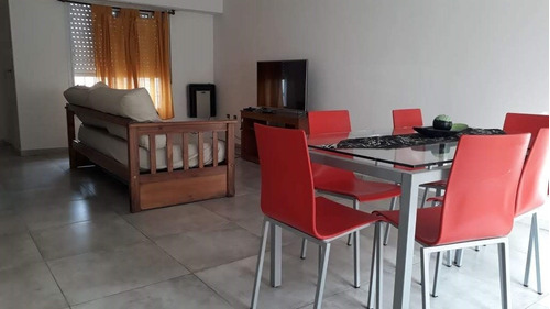 Imagen 4 de 12 de Duplex De 3 Ambientes