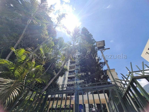 Mls #24-22583 Urb. Los Chorros Apartamento En Alquiler