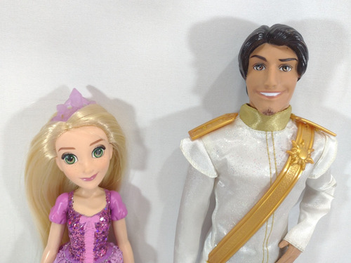 Boneca Rapunzel Príncipe Flynn Rider Enrolados Disney Hasbro (Usado)