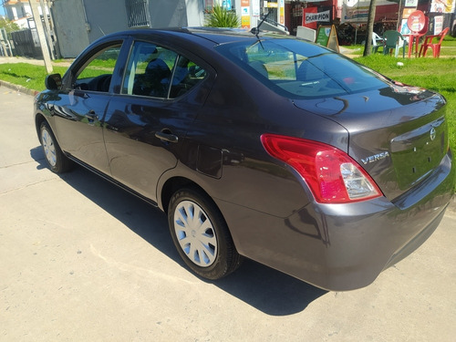 Nissan Versa 1.6 Drive 2020