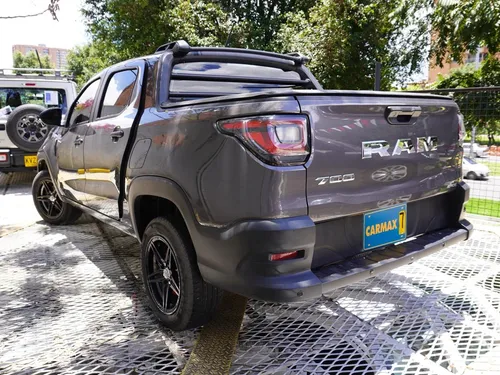 Ram 700 Slt Crew Cab Mt 1400cc 4x2
