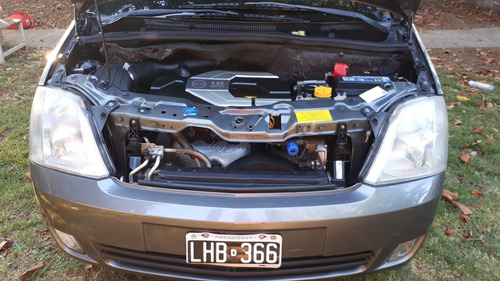 Imagen 10 de 12 de Chevrolet Meriva 2013 1.8 Gls