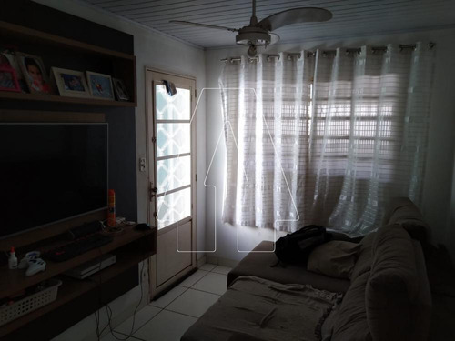 Imagem 2 de 9 de Casas - Ref: V49832