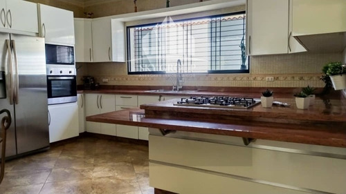 Imagen 10 de 15 de Gabriel Rivas Vende Casa En Urb. El Parral Valencia Cod: Lemc-304