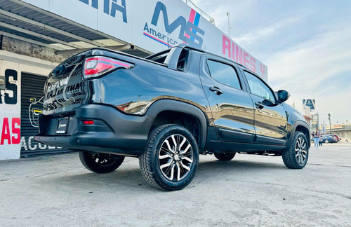 RAM 700 1.0T Laramie Cvt Turbo Fwd