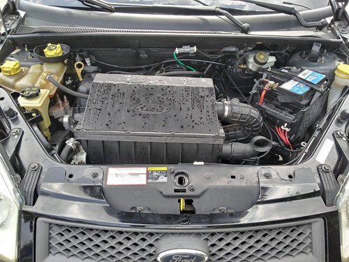 Ford Fiesta 1.6 Mpi Hatch 8v Flex 4p Manual