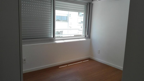 Imagen 15 de 19 de Departamento - Venta Con Renta -malvin- 2 Dormitorios