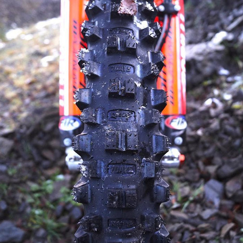 Pneu Borilli Dianteiro Enduro Soft 90/90-21 Ttr 230 Xr 250