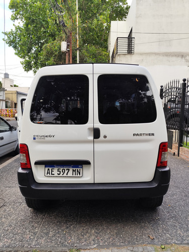 Peugeot Partner 1.6 Hdi Confort 5as