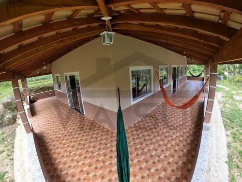 Imagem 7 de 30 de Lindo Sitio, Com 03 Nascentes! Ideal Para Lazer E Criação. - 118 - 69225614
