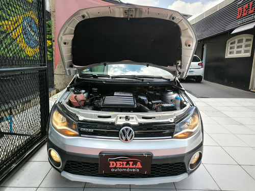 Volkswagen Saveiro 1.6 16v Cross Cab. Dupla Total Flex 2p