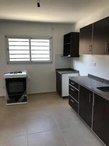 Imagen 7 de 16 de Duplex De 4 Ambientes Excelente Oportunidad !!!!!
