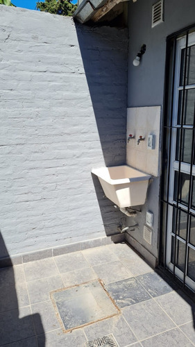 Imagen 7 de 8 de Duplex 2 Ambientes Al Frente En 2 Plantas. Nuevo Valor, Oportunidad