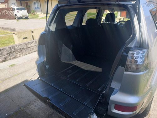 Mitsubishi Outlander K2 At 2.4 4x2