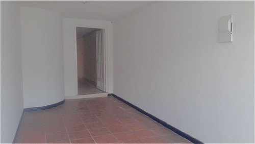 Casa En Venta En El Barrio Normandía (i)