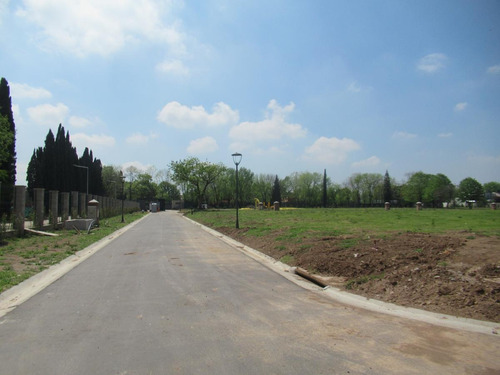 Imagen 6 de 20 de Lote En Barrio Cerrado El Candil - La Horqueta. San Isidro-